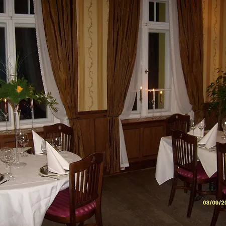 Penzion - Restauracja Zolty Nový Štětín