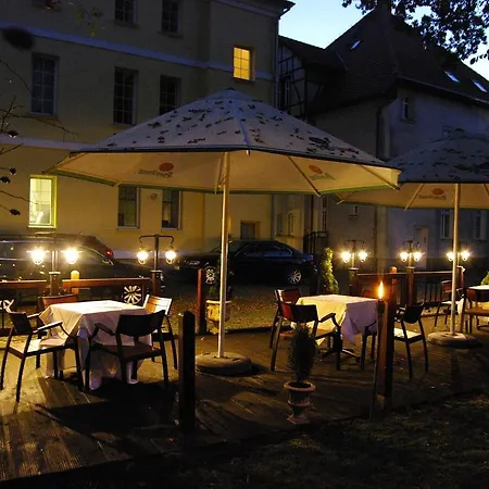 - Restauracja Zolty 3*