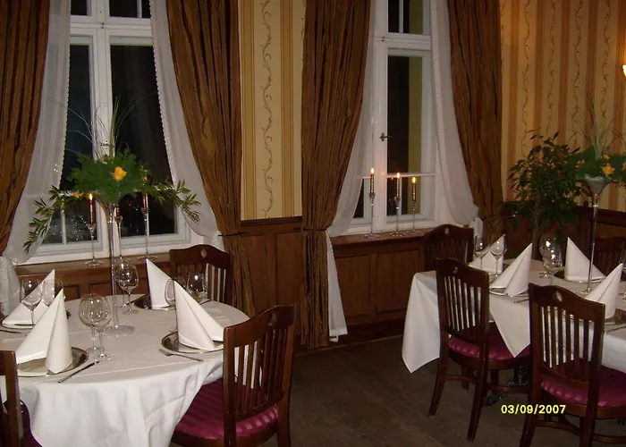 Guest house - Restauracja Zolty Szczecinek